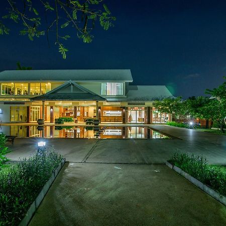 Hua Hin Condotel & Resort Taweeporn Esterno foto