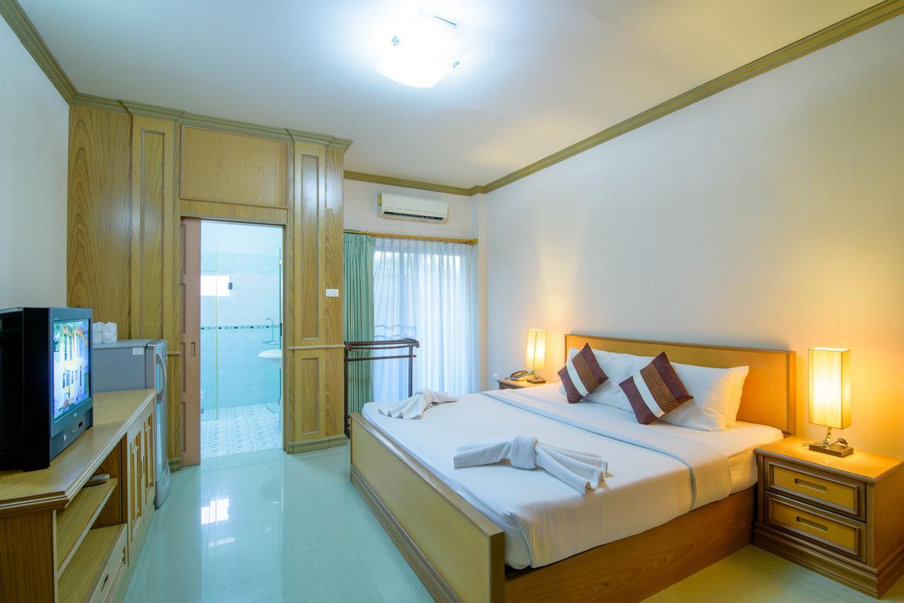 Hua Hin Condotel & Resort Taweeporn Esterno foto